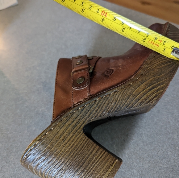 Born gold studded strap brown clogs - Picture 11 of 12